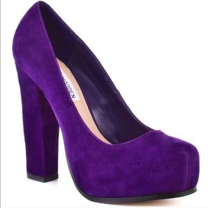Steve Madden Block Heels- Suede Purple (Size 6.5)